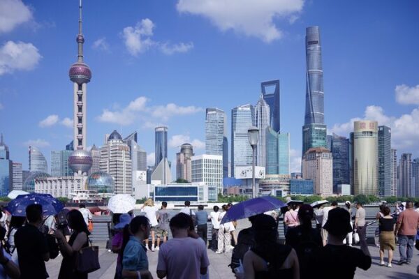 Why_Global_Experts_Are_Betting_Big_on_China_s_Economy___