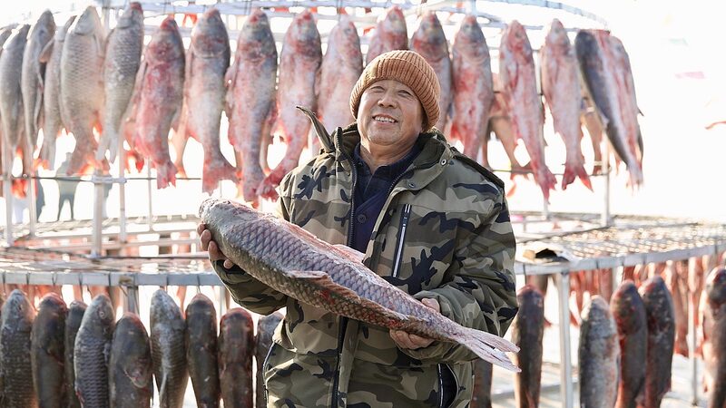 Wolong Lake Winter Fishing Festival Kicks Off in Northeast China 🎣❄️ Wolong_Lake_Winter_Fishing_Festival_Kicks_Off_in_Northeast_China____