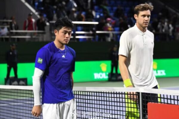 Wu Yibing Shines at Shanghai Masters, Reaches Round of 32 🎾✨ Wu_Yibing_Shines_at_Shanghai_Masters__Reaches_Round_of_32___