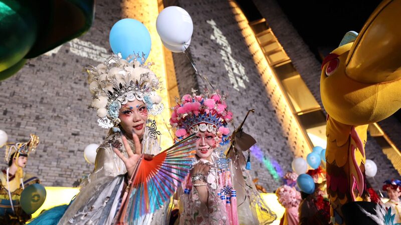 Wuzhen_Theatre_Festival_2024__A_Global_Stage_Comes_Alive___
