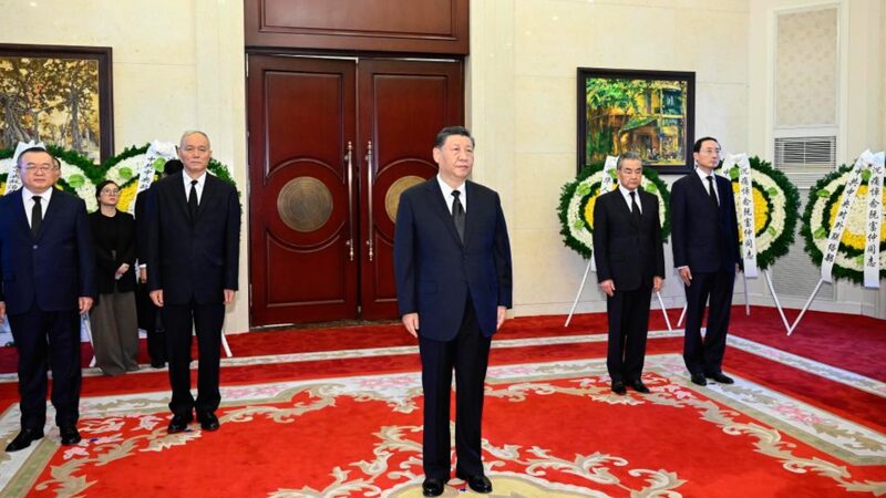 Xi_Honors_Vietnam_s_Leader__Strengthens_Socialist_Ties___poster - 🌍NewspaperAmigo – Your Global News Buddy 🗞️ Xi_Honors_Vietnam_s_Leader__Strengthens_Socialist_Ties__ video poster