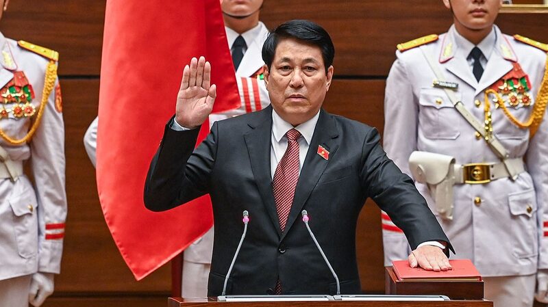 Xi_Jinping_Congratulates_Vietnam_s_New_Leader______