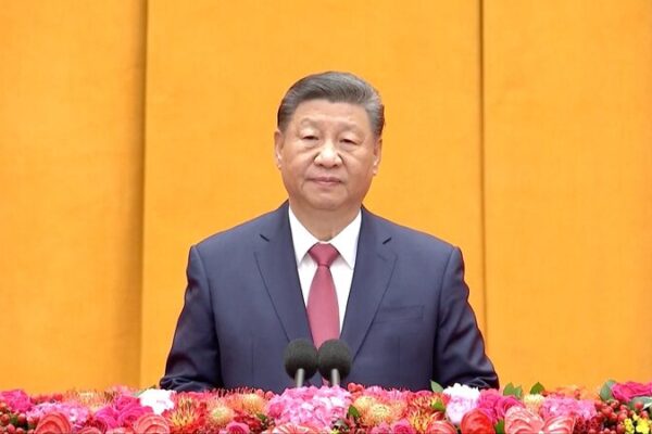 Xi_Jinping_Sends_Lunar_New_Year_Wishes_to_Chinese_Worldwide___ video poster