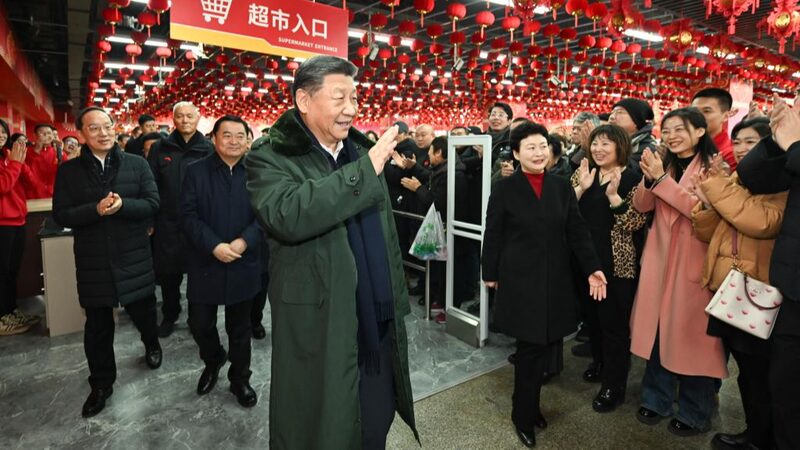 Xi_Joins_Festive_Prep_Ahead_of_Lunar_New_Year___