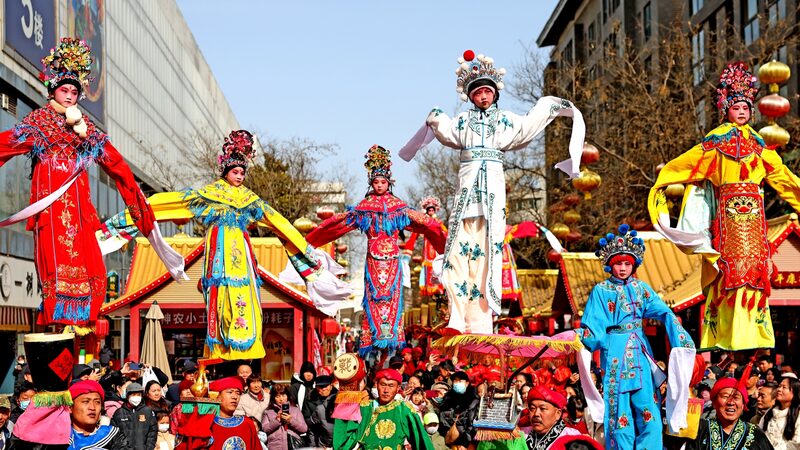 Xi’an Rings in Chinese New Year with Vibrant Shehuo Performances 🎉🐉 Xi_an_Rings_in_Chinese_New_Year_with_Vibrant_Shehuo_Performances___