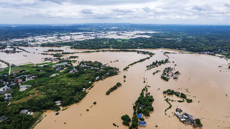 Xiangtan_County_Faces_Heavy_Floods__Dike_Breaches_Lead_to_Evacuations____