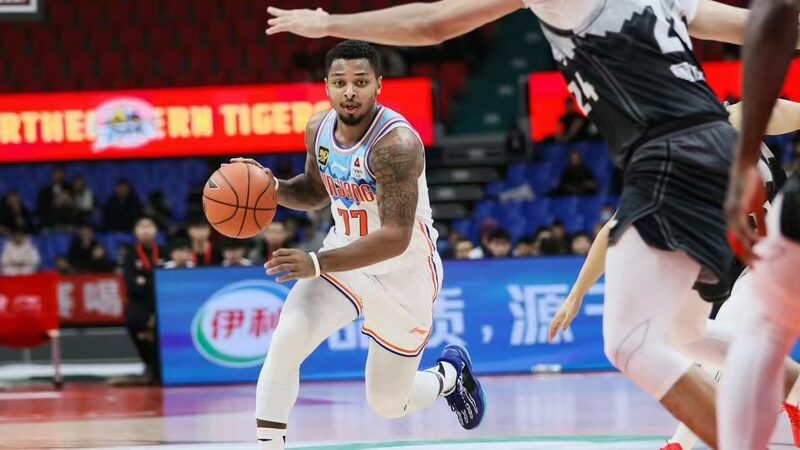 Xinjiang_Soars__Zhejiang_Roars_in_CBA_Playoff_Push___