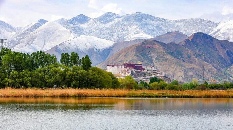 Xizang_s_30_Year_Transformation__How_Nationwide_Support_Shaped_Progress___