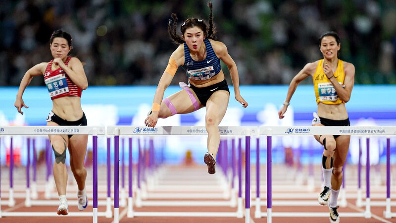 Xu_Zhuoyi_Hurdles_to_Victory_at_National_Championships_____