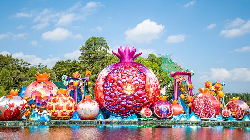 Yunnan_s_Lantern_Magic_Lights_Up_Mid_Autumn_Traditions___