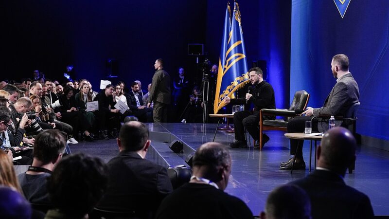 Zelenskyy_Offers_to_Step_Down_for_Ukraine_Peace_or_NATO_Entry____poster - 🌍NewspaperAmigo – Your Global News Buddy 🗞️ Zelenskyy_Offers_to_Step_Down_for_Ukraine_Peace_or_NATO_Entry___ video poster