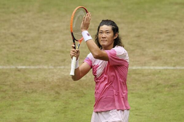 Zhang Zhizhen Makes History with Epic Halle Semifinal Comeback 🎾✨ Zhang_Zhizhen_Makes_History_with_Epic_Halle_Semifinal_Comeback___