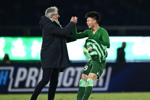 Zhejiang Breaks AFC Champions League Two Road Streak with Thrilling 4-3 Win 🏆⚽️ Zhejiang_Breaks_AFC_Champions_League_Two_Road_Streak_with_Thrilling_4_3_Win____