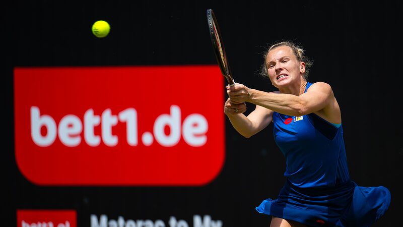 Zheng_Qinwen_Bows_Out_of_Berlin_Open_in_Nail_Biting_Match__ - 🌍NewspaperAmigo – Your Global News Buddy 🗞️ Zheng_Qinwen_Bows_Out_of_Berlin_Open_in_Nail_Biting_Match__