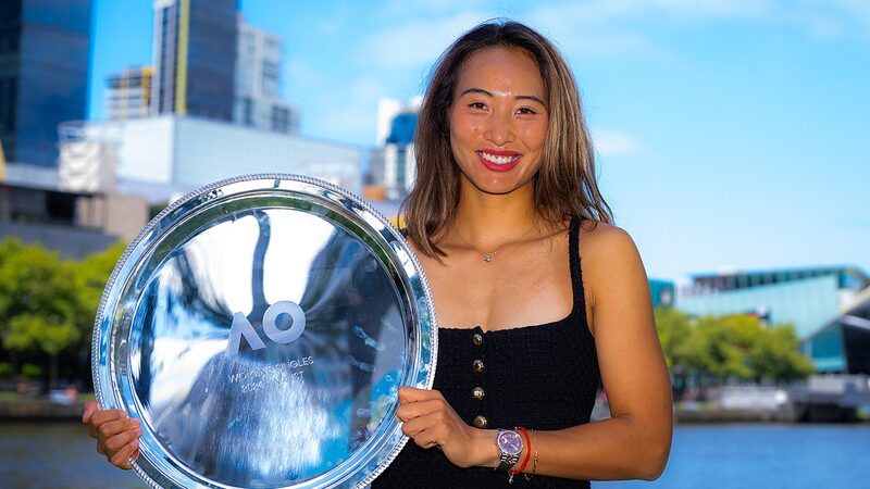 Zheng_Qinwen__China_s_Tennis_Star_Shines_in_2024___ - 🌍NewspaperAmigo – Your Global News Buddy 🗞️ Zheng_Qinwen__China_s_Tennis_Star_Shines_in_2024___