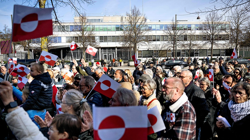 6G04J8ITZWCW8AW331QB - 🌍NewspaperAmigo – Your Global News Buddy 🗞️ 🇩🇰✊ Denmark Protests Erupt Over US VP’s Greenland Visit