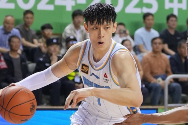 Beijing Ducks Soar to CBA’s Top 3 With Nail-Biting Win Over Nanjing 🏀🔥 Beijing Ducks Soar to CBA’s Top 3 With Nail-Biting Win Over Nanjing 🏀🔥