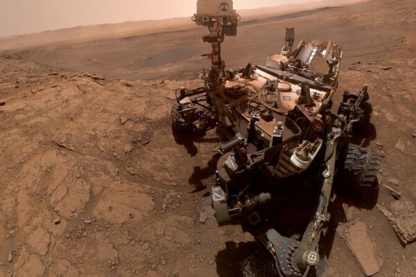 Mars’ Organic Breakthrough: Curiosity Rover Finds Clues to Ancient Life 🌌🔍 Mars’ Organic Breakthrough: Curiosity Rover Finds Clues to Ancient Life 🌌🔍