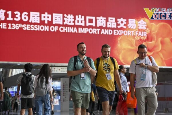 China Navigates Global Trade Shifts ππ China_Navigates_Global_Trade_Shifts___