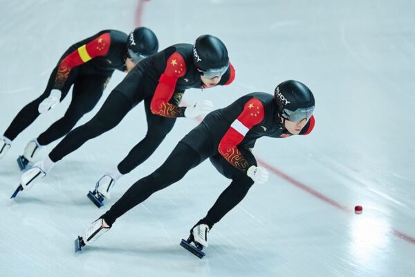 China Skates to Gold in Men’s Team Sprint at World Championships 🏅⛸️ China_Skates_to_Gold_in_Men_s_Team_Sprint_at_World_Championships____