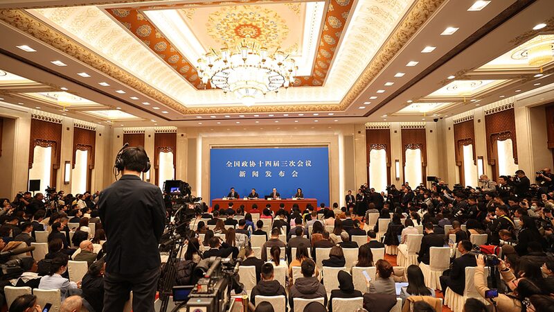 China_Vows_Wider_Open_Doors____What_It_Means_for_Global_Markets_poster - 🌍NewspaperAmigo – Your Global News Buddy 🗞️ China_Vows_Wider_Open_Doors____What_It_Means_for_Global_Markets video poster