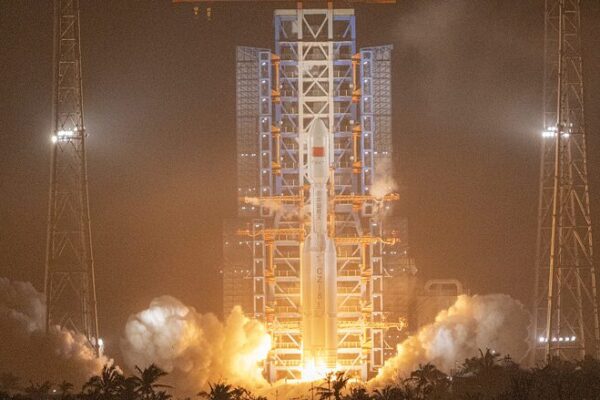 China’s Long March Rocket Deploys 18 Satellites 🚀🌍 China_s_Long_March_Rocket_Deploys_18_Satellites___