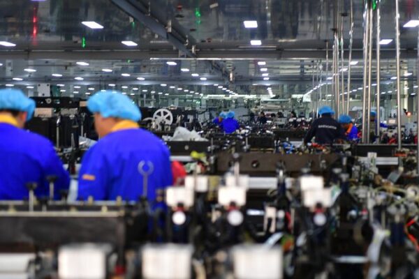China’s Manufacturing Bounces Back as PMI Hits 50.2 in February ๐ญโจ China_s_Manufacturing_Bounces_Back_as_PMI_Hits_50_2_in_February___