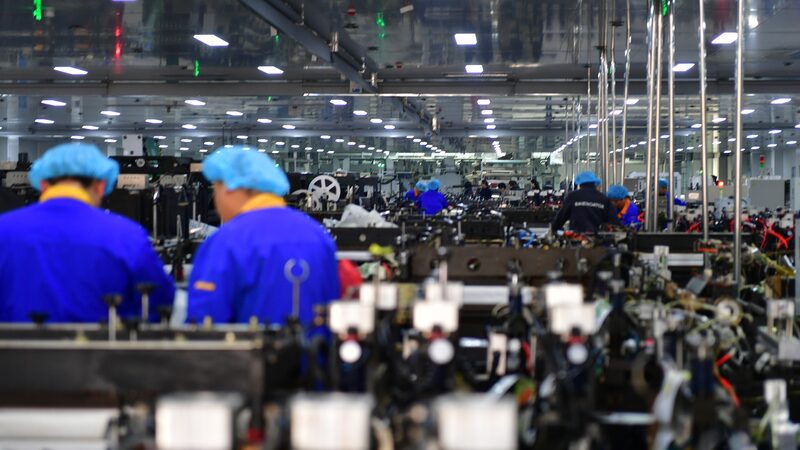 China_s_Manufacturing_Bounces_Back_as_PMI_Hits_50_2_in_February___ - 🌍NewspaperAmigo – Your Global News Buddy 🗞️ China_s_Manufacturing_Bounces_Back_as_PMI_Hits_50_2_in_February___
