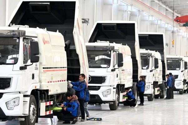 China’s Tech Boom & Reforms Drive Industrial Evolution ๐ China_s_Tech_Boom___Reforms_Drive_Industrial_Evolution__