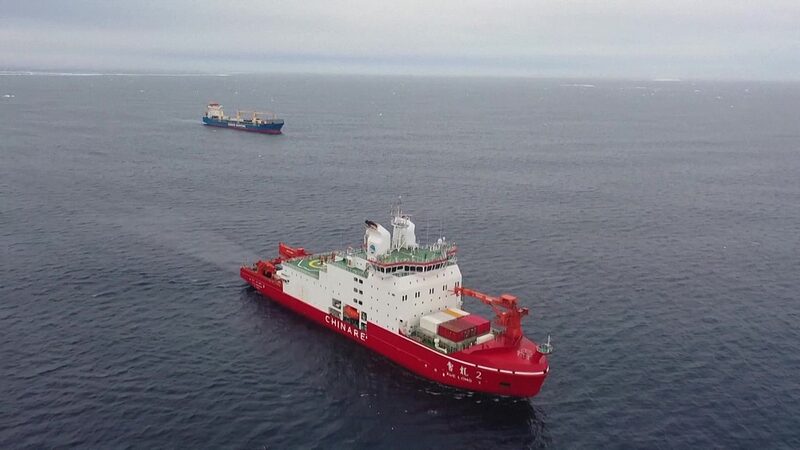 China_s_Xuelong_2_Icebreaker_Welcomes_Public_in_New_Zealand____