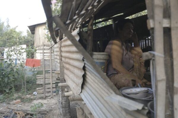 From Struggle to Hope: Cambodian Familyโs Journey Out of Poverty ๐ From_Struggle_to_Hope__Cambodian_Family_s_Journey_Out_of_Poverty__ video poster