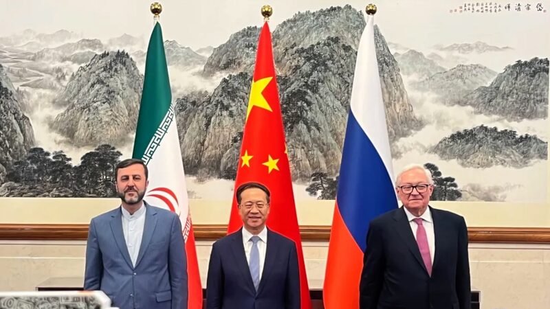 __Global_Netizens_Back_China_s_Diplomatic_Push_in_Iran_Nuclear_Talks___