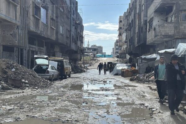 Global Outcry as Israel Blocks Humanitarian Aid to Gaza 🚨 Global_Outcry_as_Israel_Blocks_Humanitarian_Aid_to_Gaza__