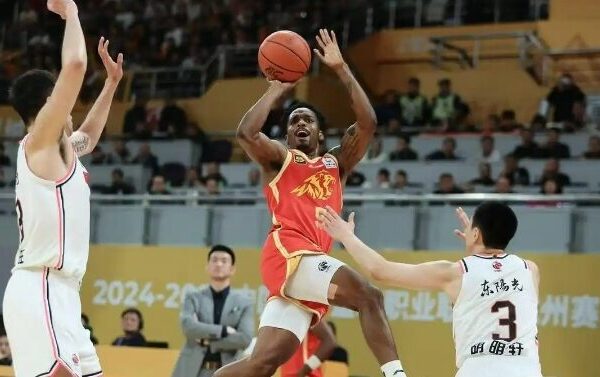 Guangsha Dominates Guangdong for Third Straight CBA Win 🏀🔥 Guangsha_Dominates_Guangdong_for_Third_Straight_CBA_Win___