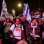 J2DK6CY6I2FLUL4Y0VSV - 🌍NewspaperAmigo – Your Global News Buddy 🗞️ Israel Faces Political Turmoil as Gaza Conflict Reignites 🔥