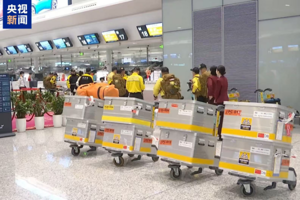 Chinese Rescue Team Ramunion Deploys to Myanmar & Thailand Quake Zones 🌍🚨