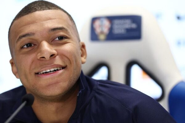 Mbappe Back with France Squad: ‘I’m Happy to Be Here’ ⚽️ Mbappe Back with France Squad: ‘I’m Happy to Be Here’ ⚽️