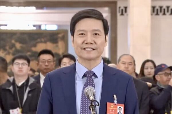 Lei Jun Sparks AI Revolution: Xiaomi’s Next Tech Leap 🚀🔋 Lei_Jun_Sparks_AI_Revolution__Xiaomi_s_Next_Tech_Leap___ video poster