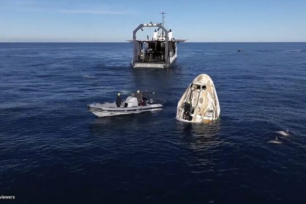 NASA Astronauts Finally Return Home After 9-Month Space Odyssey ๐๐ NASA_Astronauts_Finally_Return_Home_After_9_Month_Space_Odyssey___