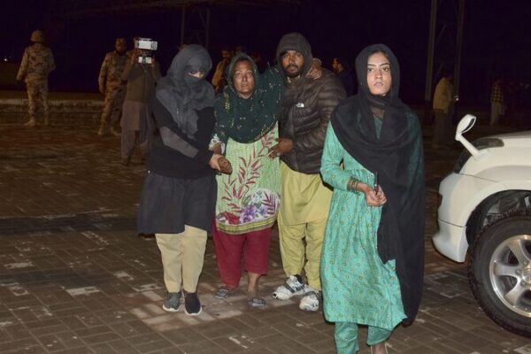 Pakistan Train Attack: 155 Rescued as Operation Intensifies Pakistan_Train_Attack__155_Rescued_as_Operation_Intensifies