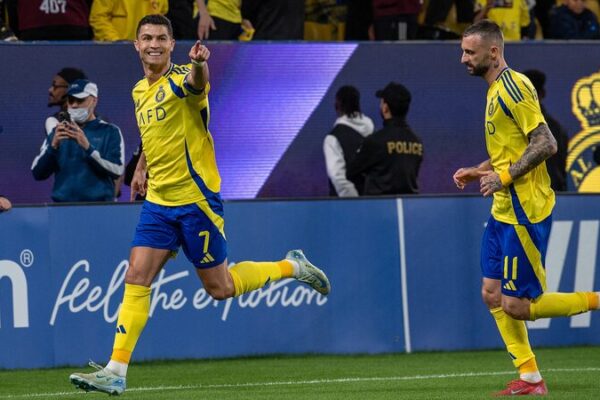 Ronaldo Shines as Al Nassr Secures Top Three Spot in Saudi Pro League 🏆⚽ Ronaldo_Shines_as_Al_Nassr_Secures_Top_Three_Spot_in_Saudi_Pro_League___
