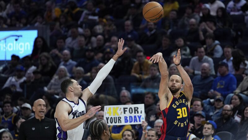 Stephen_Curry_Drops_4_000th_Career_3_Pointer_in_Warriors__Win___ - 🌍NewspaperAmigo – Your Global News Buddy 🗞️ Stephen_Curry_Drops_4_000th_Career_3_Pointer_in_Warriors__Win___