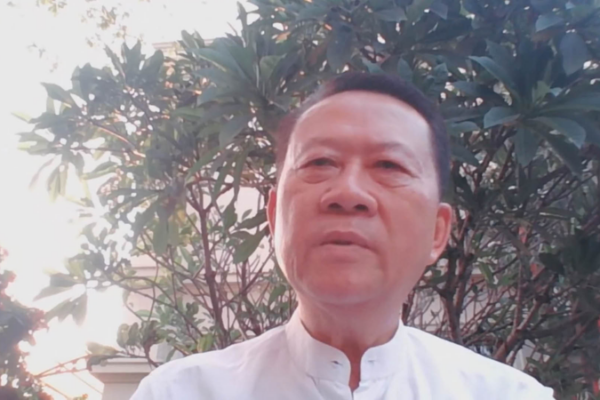 Myanmar’s Chinese Biz Community Rallies Quake Aid 🚑💪 Myanmar's Chinese Biz Community Rallies Quake Aid 🚑💪 video poster