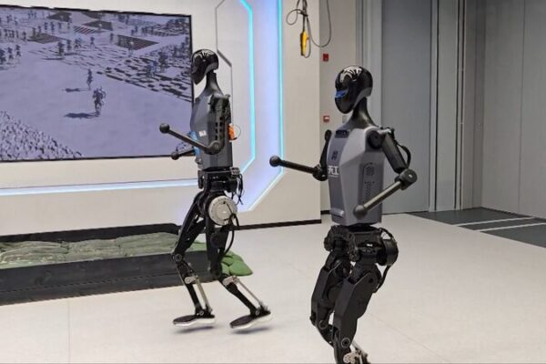 Tiangong_Ultra__China_s_Humanoid_Robot_Set_for_Historic_Half_Marathon_Run_____ video poster