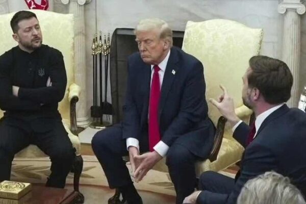Trump_Zelenskyy_Talks_Collapse_in_Shouting_Match_Over_Minerals_Deal___ video poster