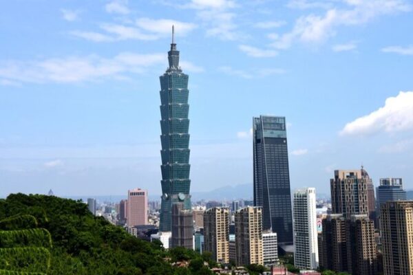 US-Taiwan Tensions Heat Up Over Policy Shifts ๐๏ธ๐ US_Taiwan_Tensions_Heat_Up_Over_Policy_Shifts____