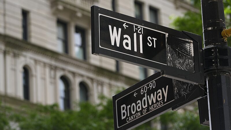 Wall_Street_Tumbles_as_Trump_Slaps_Tariffs_on_Canada__Mexico___