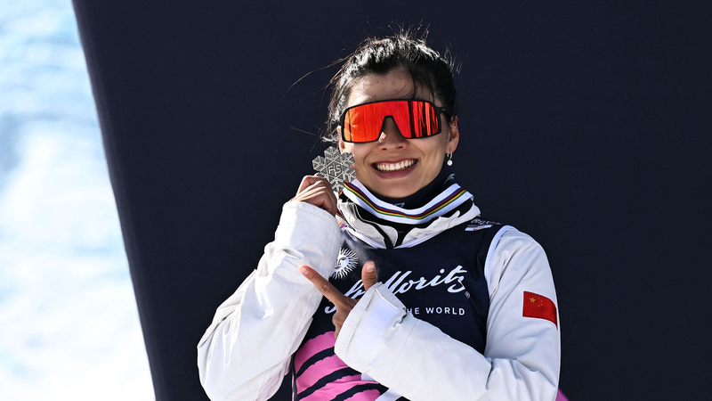 YCF2XAILYLEOBXP0115G - 🌍NewspaperAmigo – Your Global News Buddy 🗞️ 🇨🇳 Xu Mengtao Soars to Silver at World Championships! 🏂