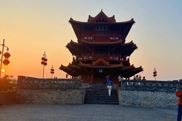 Zhaoqing’s Ancient Walls: Guardians of 1,000 Years of History 🌇✨ Zhaoqing_s_Ancient_Walls__Guardians_of_1_000_Years_of_History___