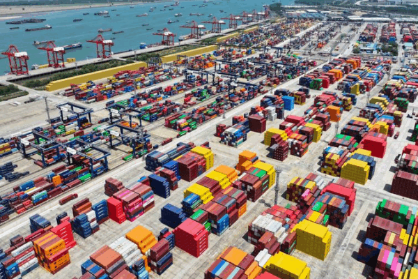 China Charts Resilient Path in Global Trade ππ China Charts Resilient Path in Global Trade ππ